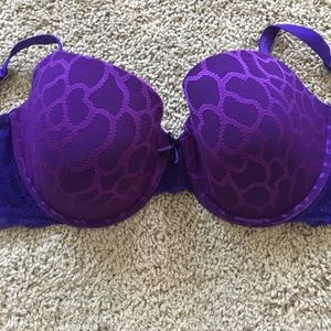 Parisa 34G, purple bra with lace and scale design